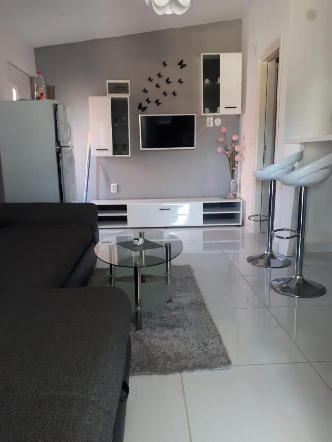 Apartmani Plesa Vir Exterior photo