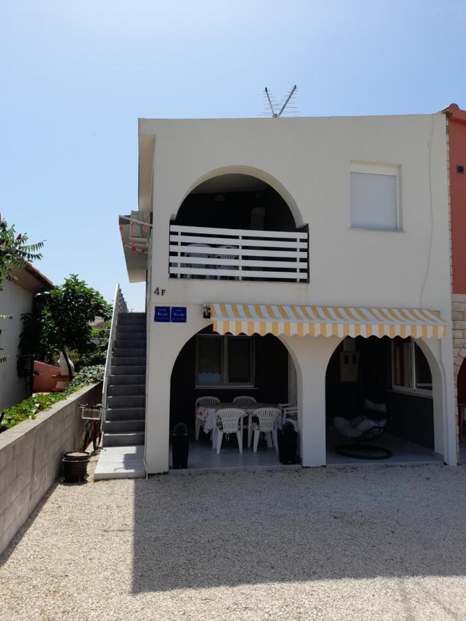 Apartmani Plesa Vir Exterior photo